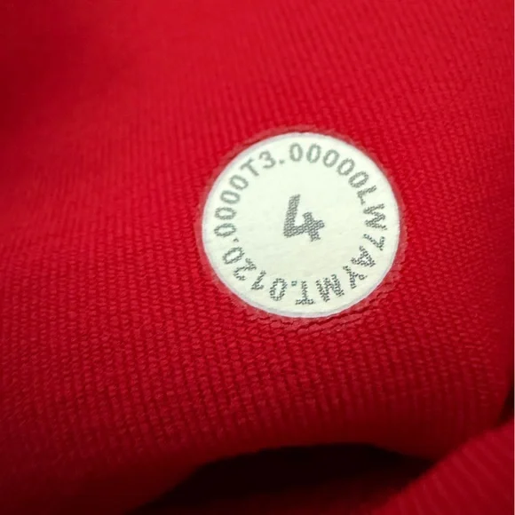 Lululemon Speed Up Shorts Red High Waisted Running Athleisure Workout Size 4 - Picture 11 of 12